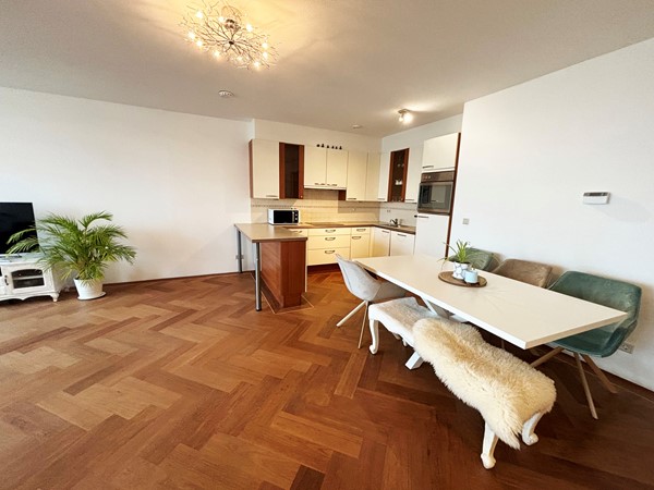 Medium property photo - Blaak, 3011 TA Rotterdam